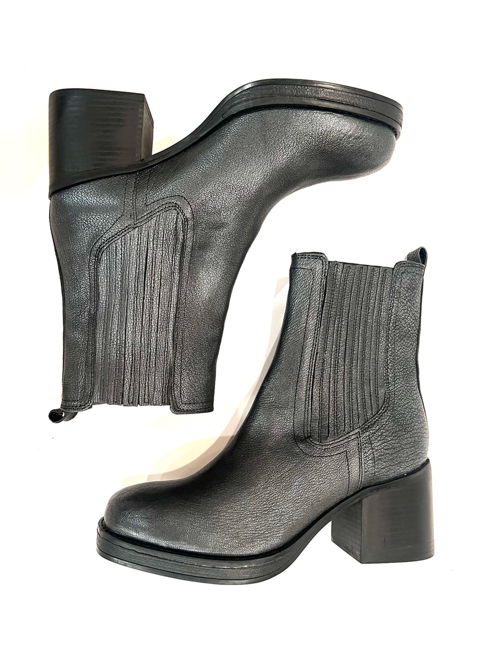 Kenneth Cole Jet Chelsea Metallic Pewter Grey Leather Block Heel Boots 9.5 NEW